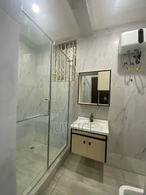 3bdrm House in East Airport for rent