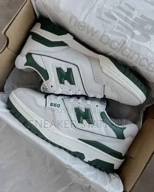 New Balance 530 White/Green Available