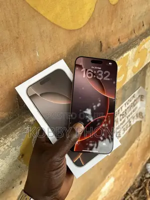 Apple iPhone 16 Pro Max 256 GB Gold