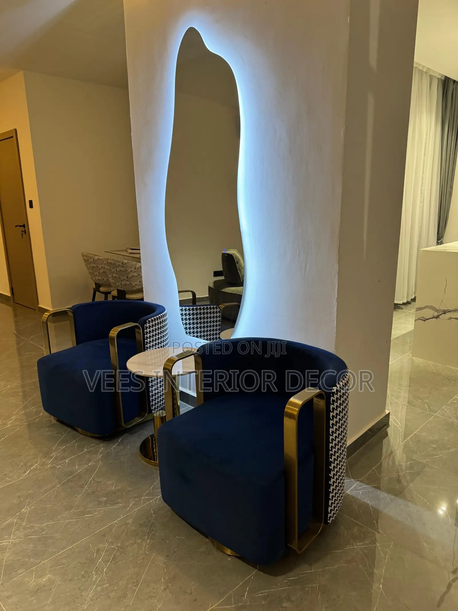 Accent Chair/ Single Chair