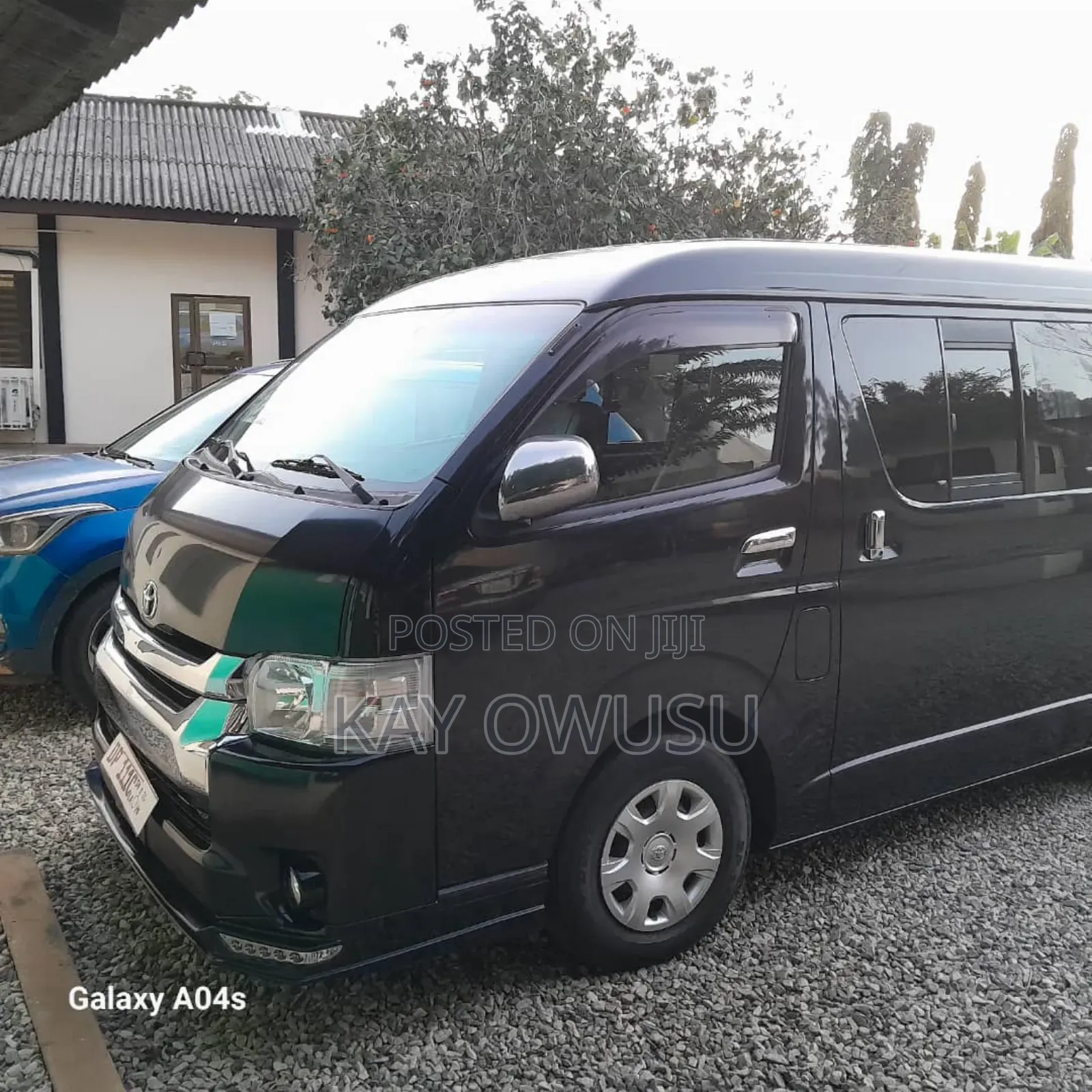 Toyota Hiace Car Rental for Individuals,Companies,Hotels and Schools