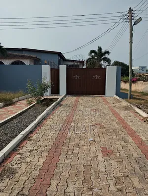 Furnished 6bdrm House in Enjoy Estates, Tema Metropolitan for sale