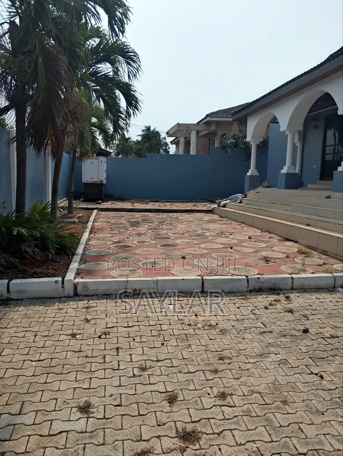 Furnished 6bdrm House in Enjoy Estates, Tema Metropolitan for sale