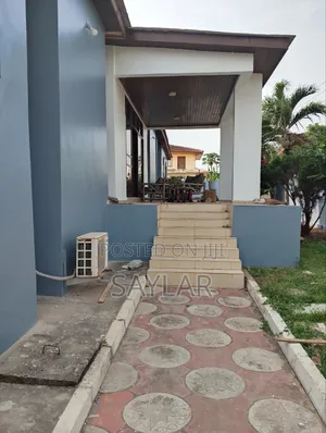 Furnished 6bdrm House in Enjoy Estates, Tema Metropolitan for sale