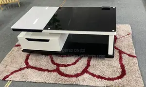 Center Table A513