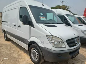 Mercedes-Benz Sprinter 2013 White