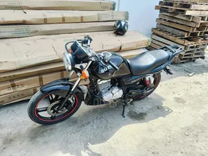 Yamaha DT125 2011 Black