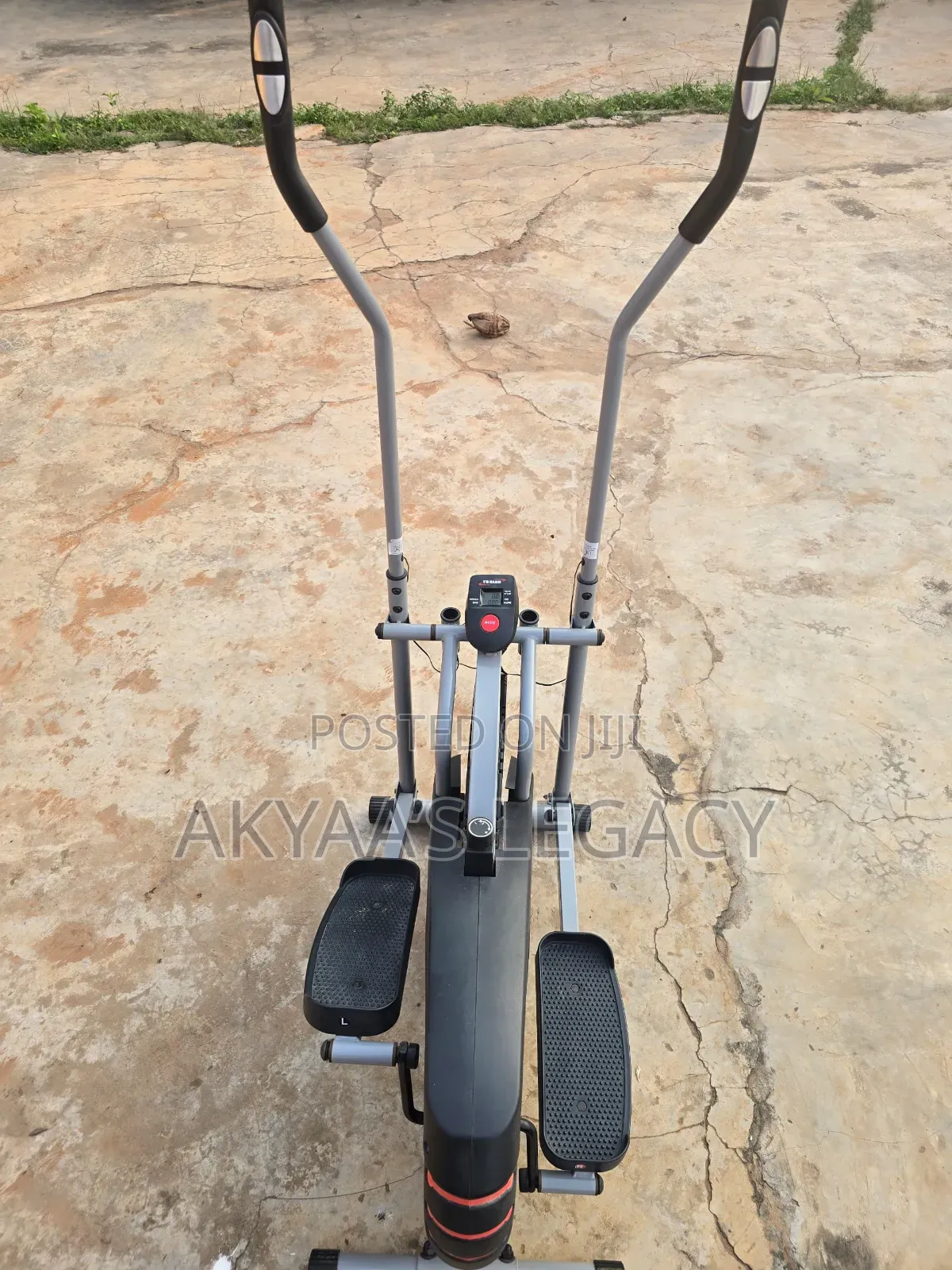 Elliptical Trainer, Trojan Strider 120