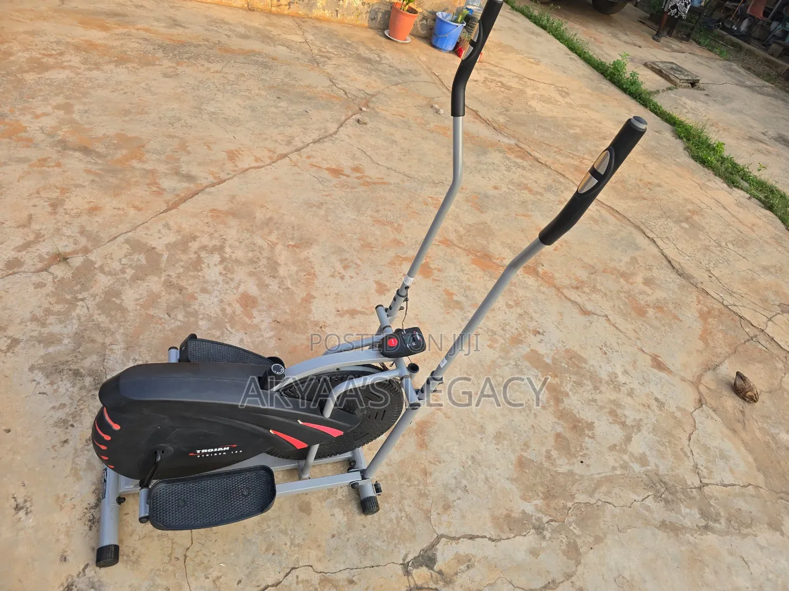 Elliptical Trainer, Trojan Strider 120