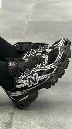 New Balance Sneakers