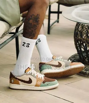 Nike Sneakers