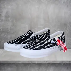 Vans Sneakers