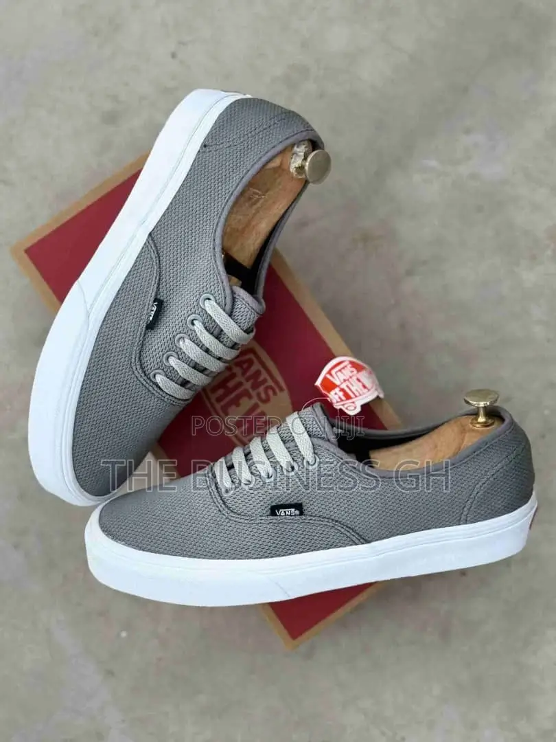 Vans Sneakers
