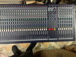 Soundcraft Lx9 32 Channel Professional Mixer