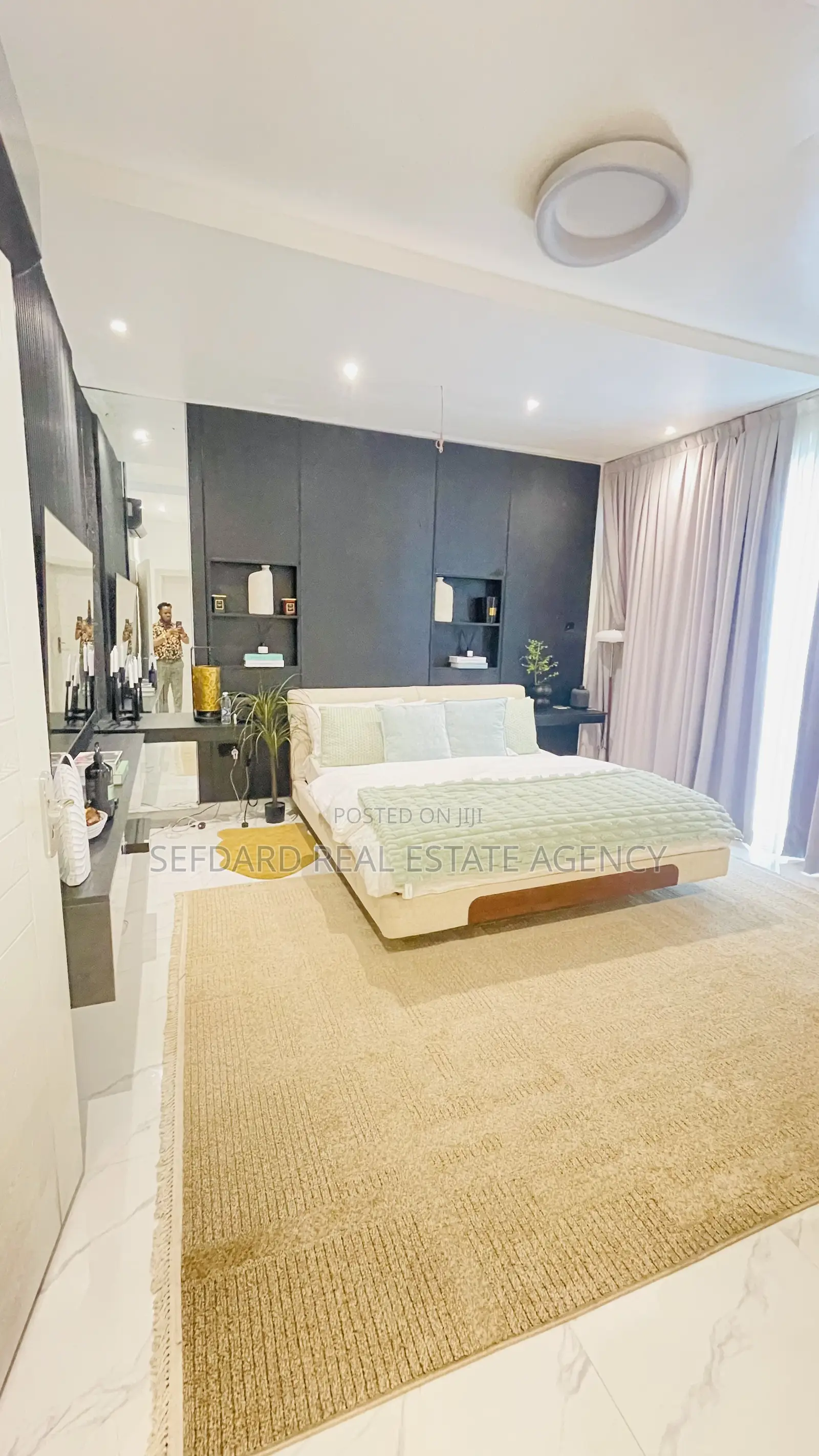 4bdrm Duplex in Tseaddo for sale