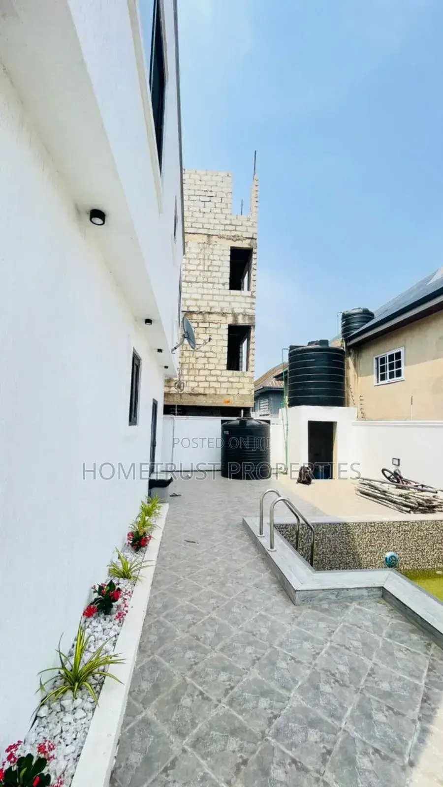 Furnished 4bdrm Duplex in Tseaddo for sale