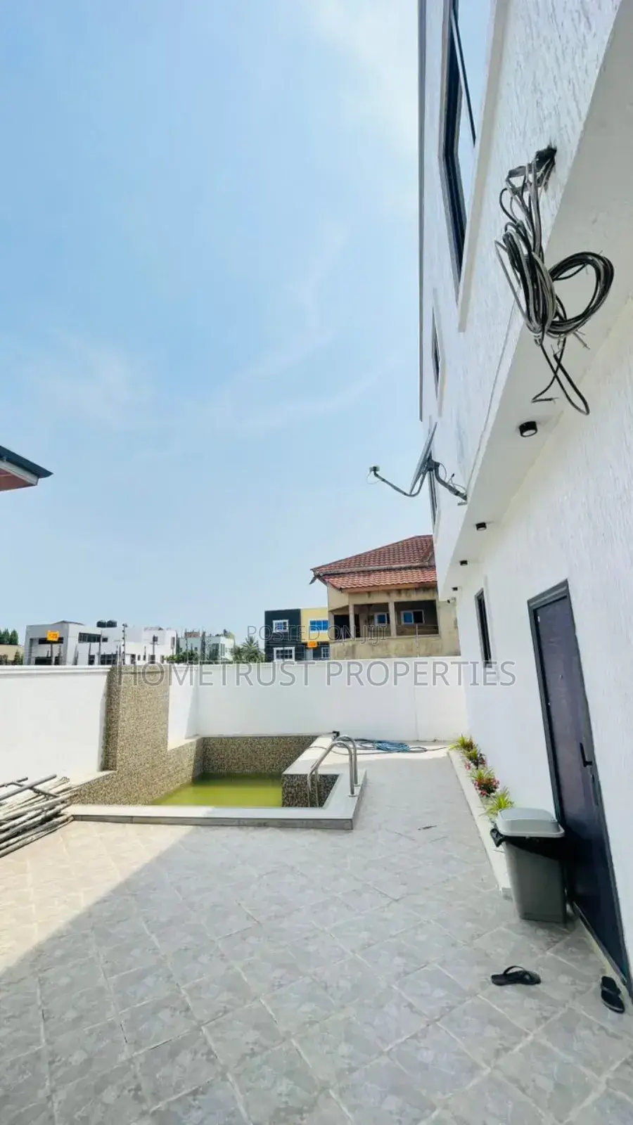Furnished 4bdrm Duplex in Tseaddo for sale