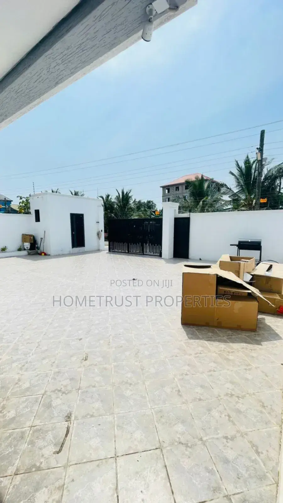 Furnished 4bdrm Duplex in Tseaddo for sale
