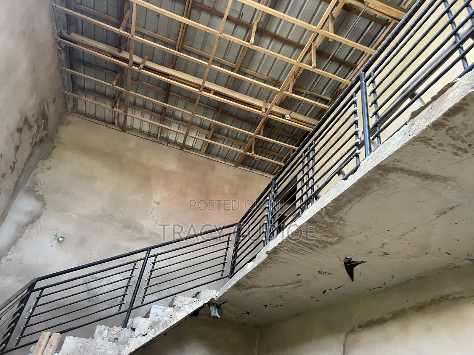 9bdrm House in Prampram for sale
