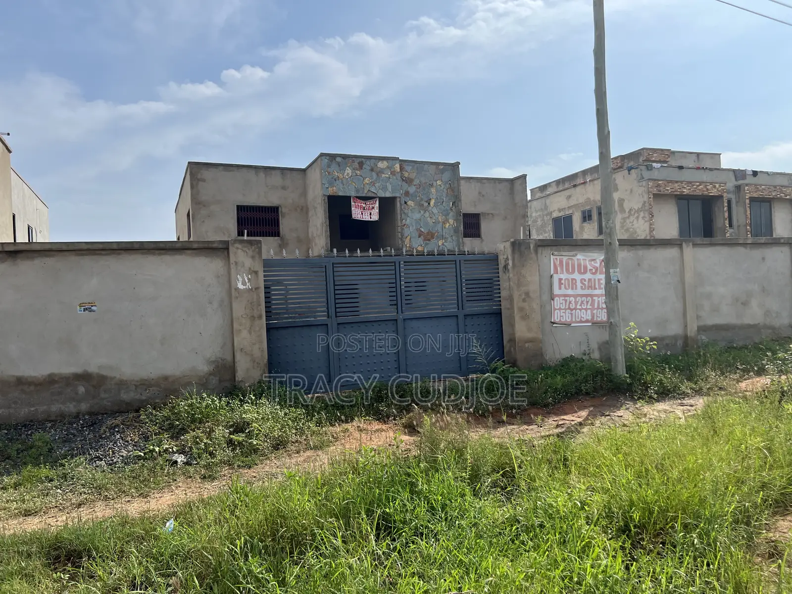 9bdrm House in Prampram for sale