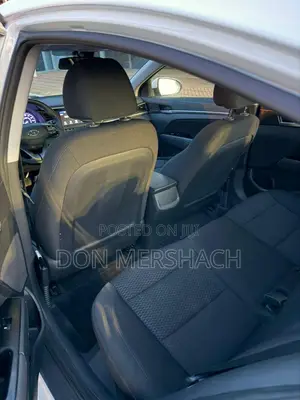 Hyundai Elantra SEL 2019 White
