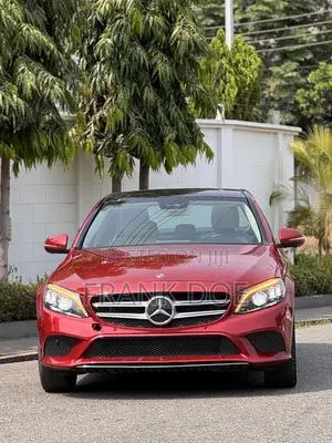 Mercedes-Benz C300 2020 Red