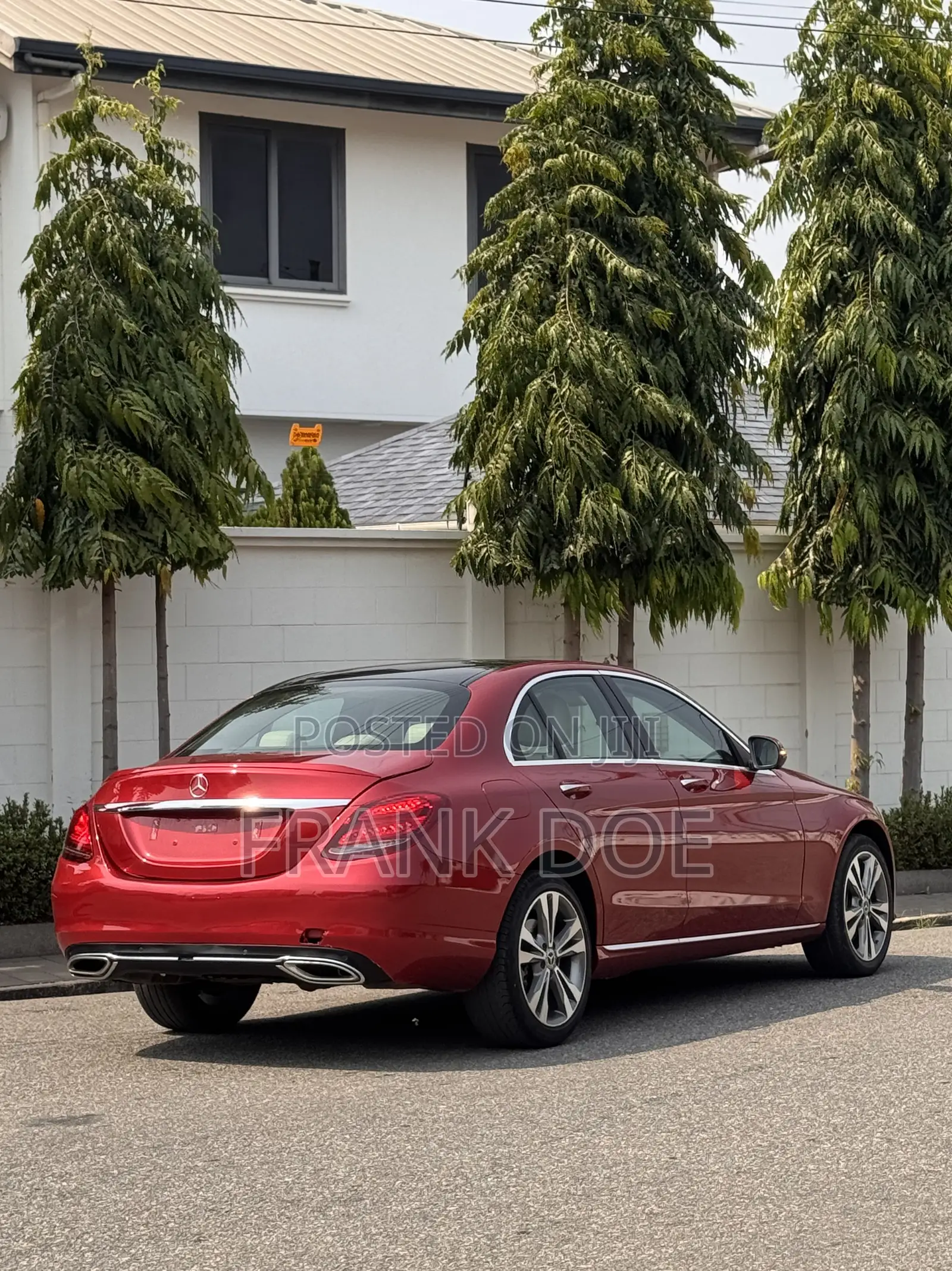 Mercedes-Benz C300 2020 Red