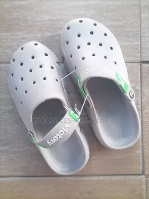 New Victory Sanders Sneakers