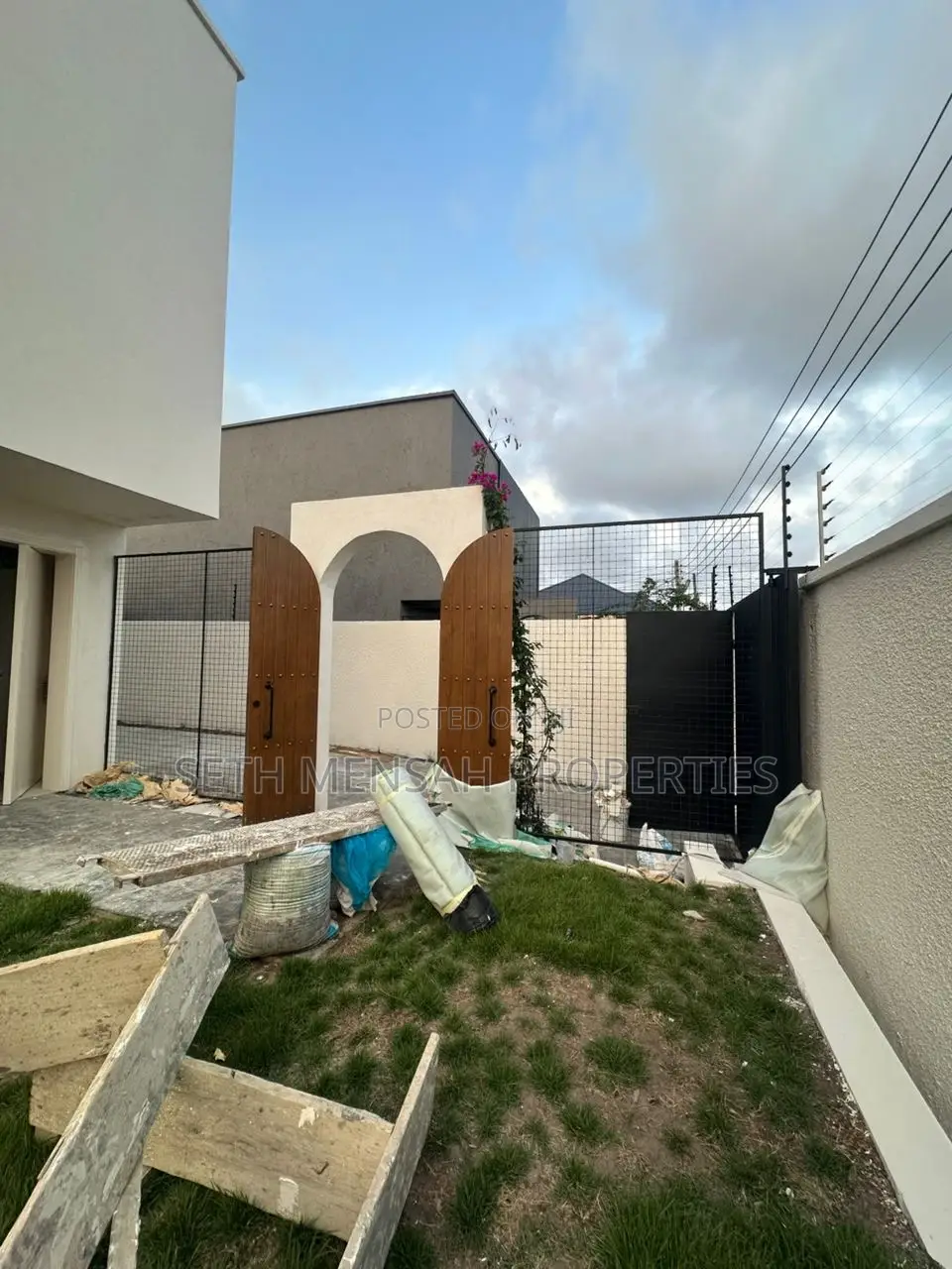 4bdrm House in Seth, Burma Camp for rent