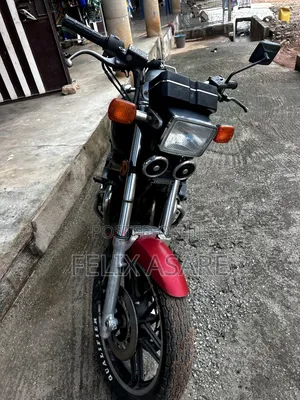 Honda Super Hawk 2005 Black