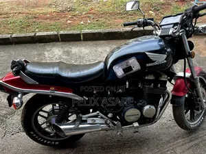 Honda Super Hawk 2005 Black