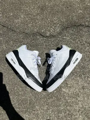 Jordan 3 Retro Fragment Sneaker
