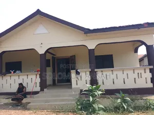 5bdrm House in Free Will Agency, Kumasi Metropolitan for rent
