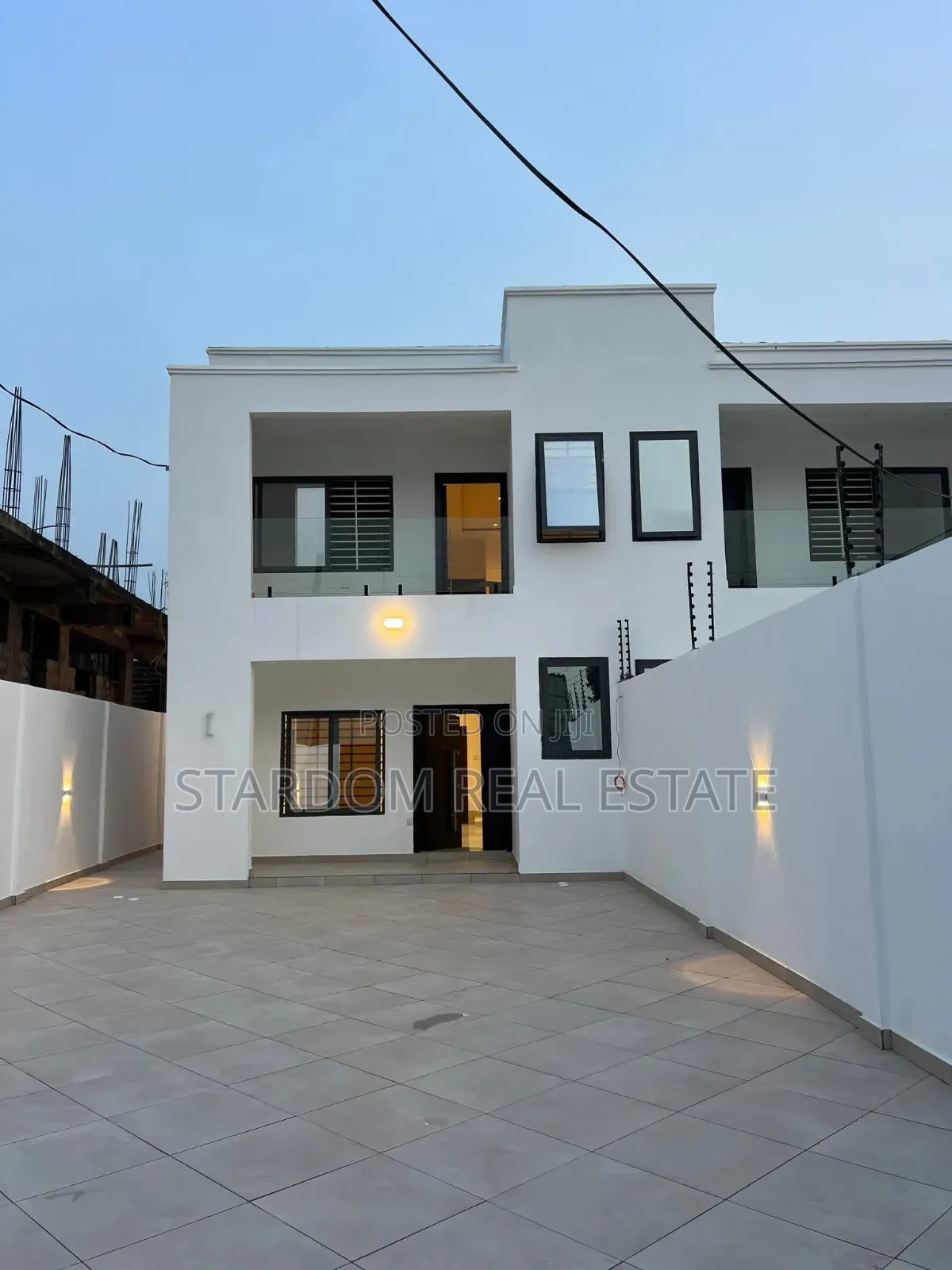 2bdrm Duplex in Adjiringanor, Ability for sale