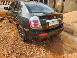 Nissan Sentra 2011 Black