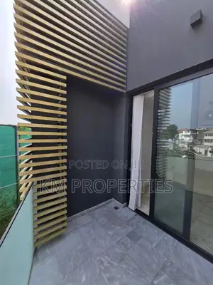 2bdrm Apartment in Labone for rent