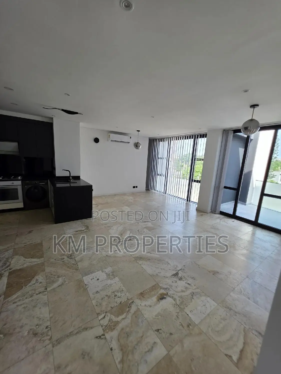 2bdrm Apartment in Labone for rent