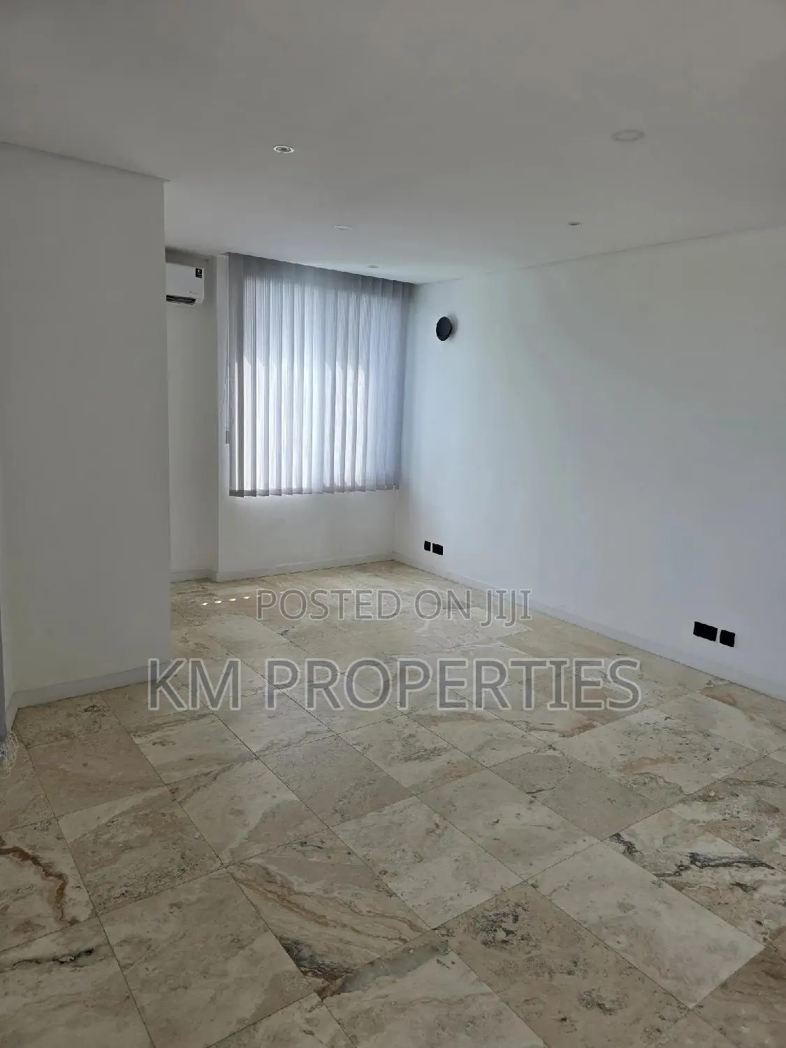 2bdrm Apartment in Labone for rent