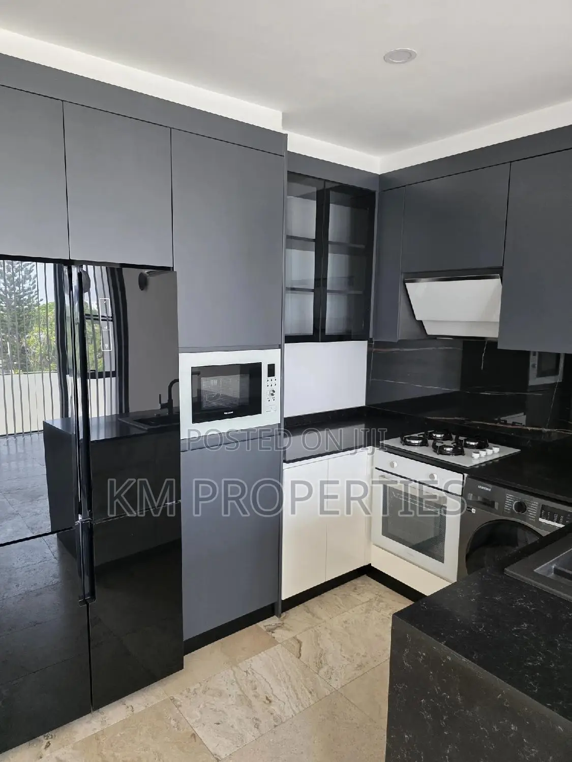 2bdrm Apartment in Labone for rent