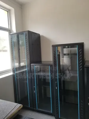 High Quality Ac3 20u Server And Network Rack 600x600 Floor Standing