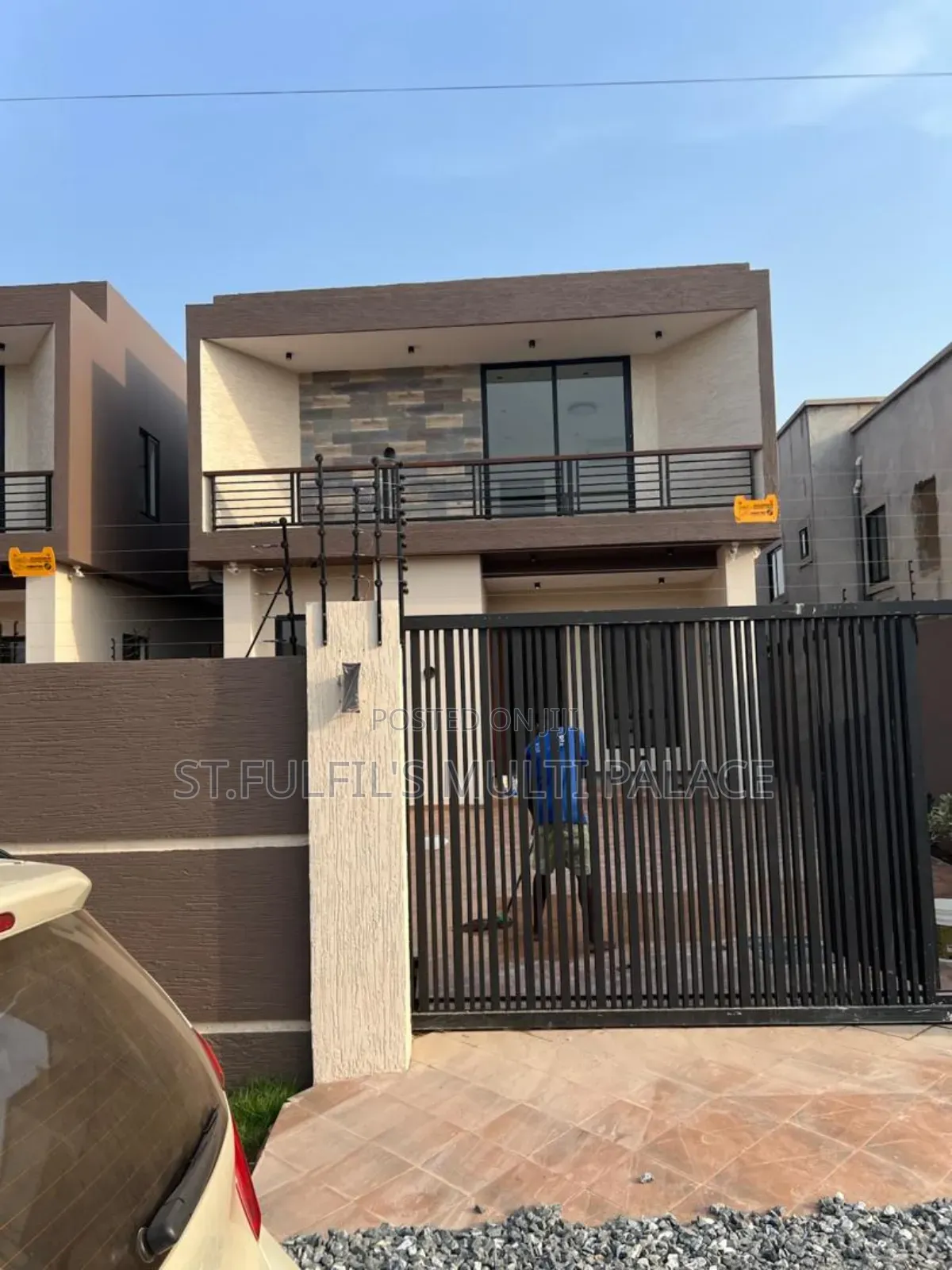 4bdrm House in Oyarifa, Barrier for sale