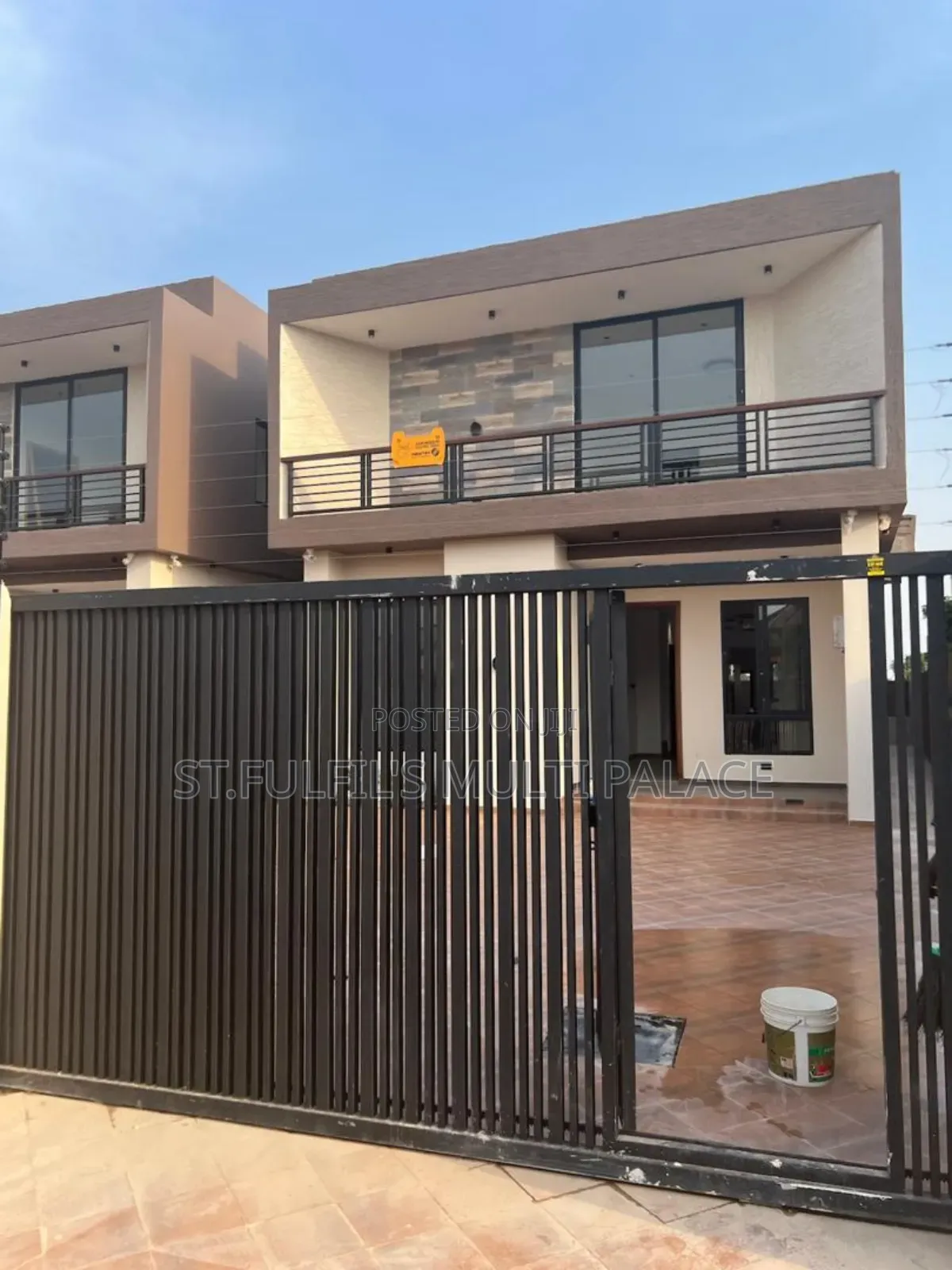 4bdrm House in Oyarifa, Barrier for sale