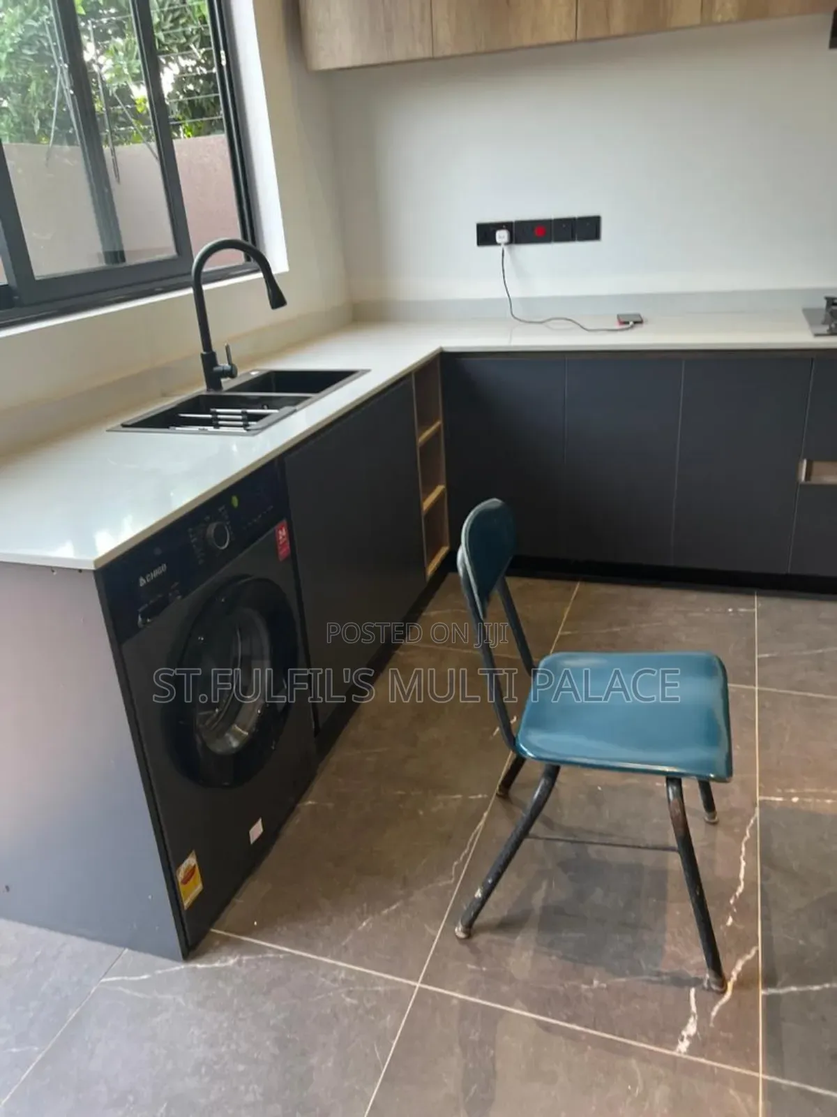 4bdrm House in Oyarifa, Barrier for sale