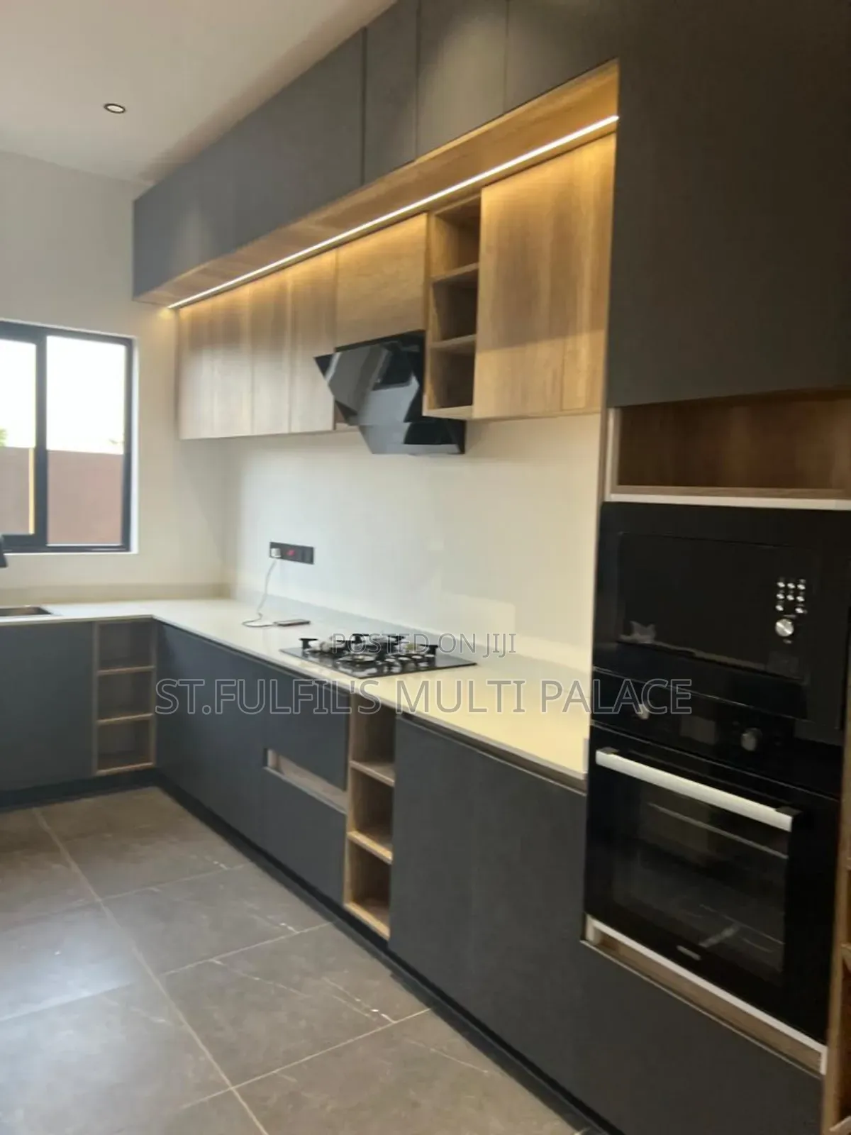 4bdrm House in Oyarifa, Barrier for sale