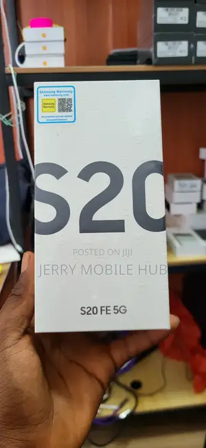 New Samsung Galaxy S20 FE 5G 128 GB Black