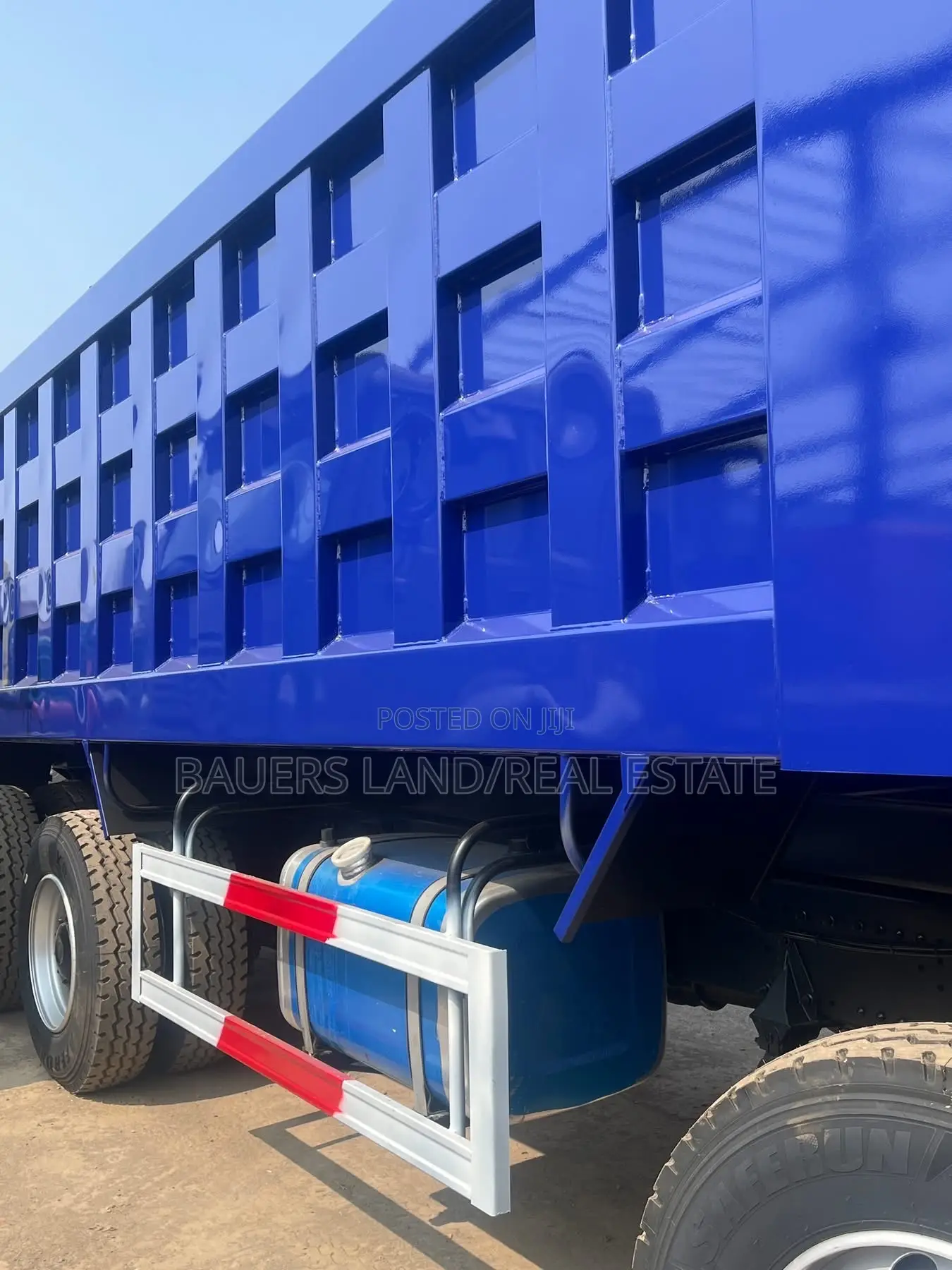 Shacman F3000 Dump Truck.