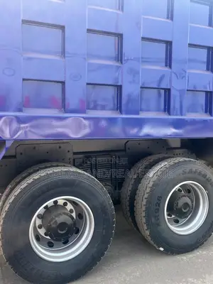Shacman F3000 Dump Truck.