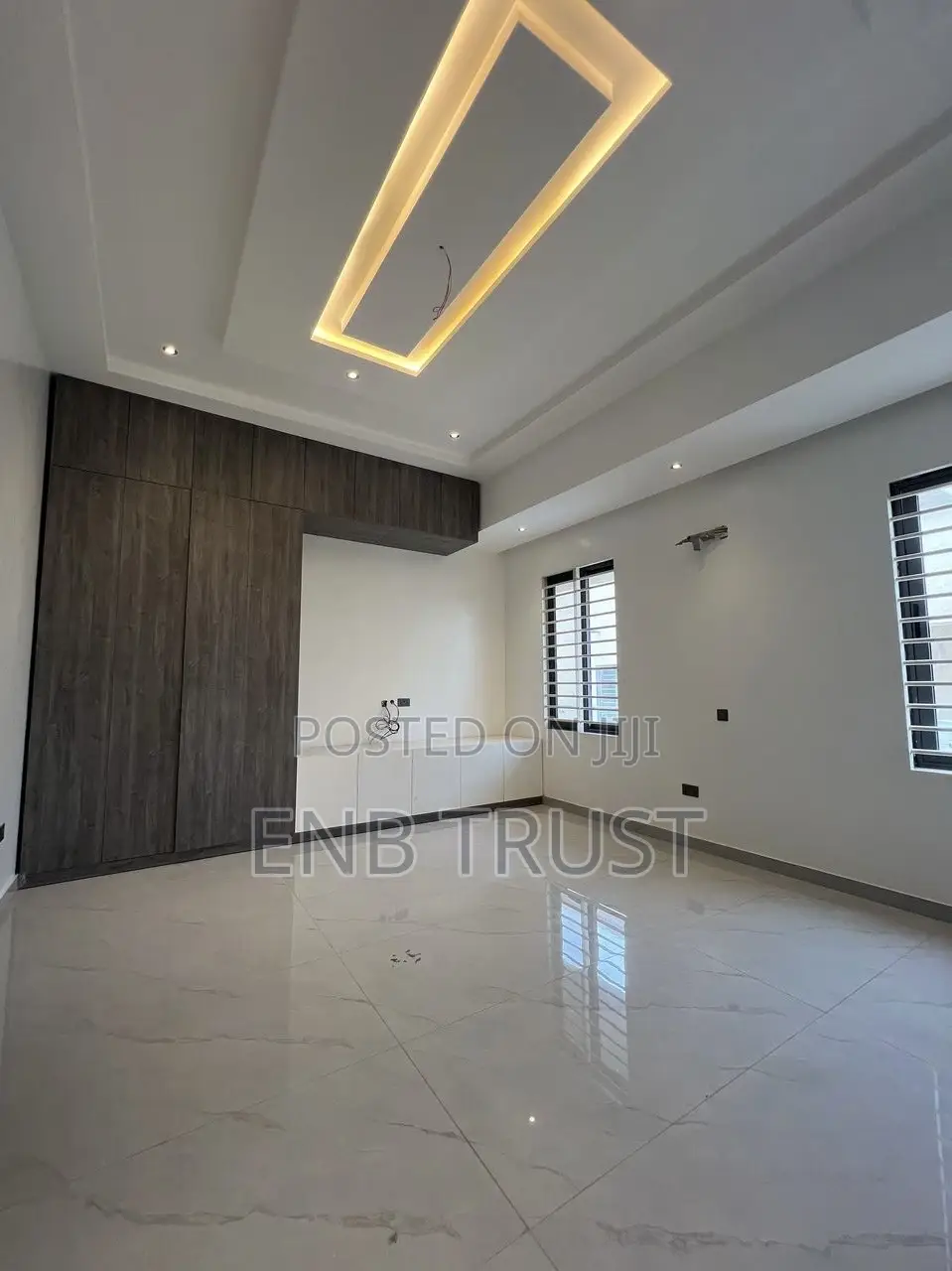 5bdrm Duplex in Trasaco, Ghana Link Area for sale