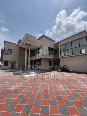 5bdrm Duplex in Trasaco, Ghana Link Area for sale