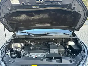 Toyota Highlander LE 2019 Gray